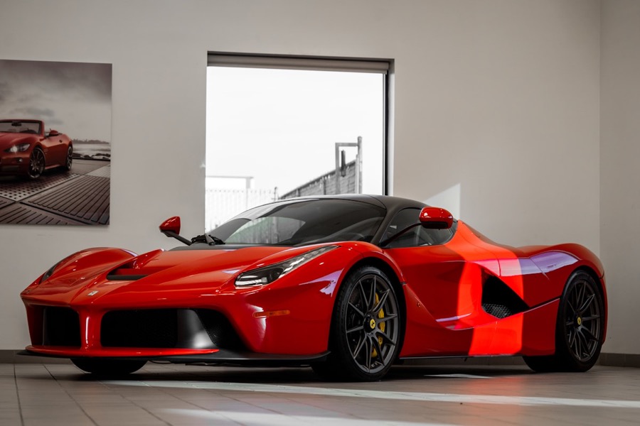 Ferrari Roma Spider